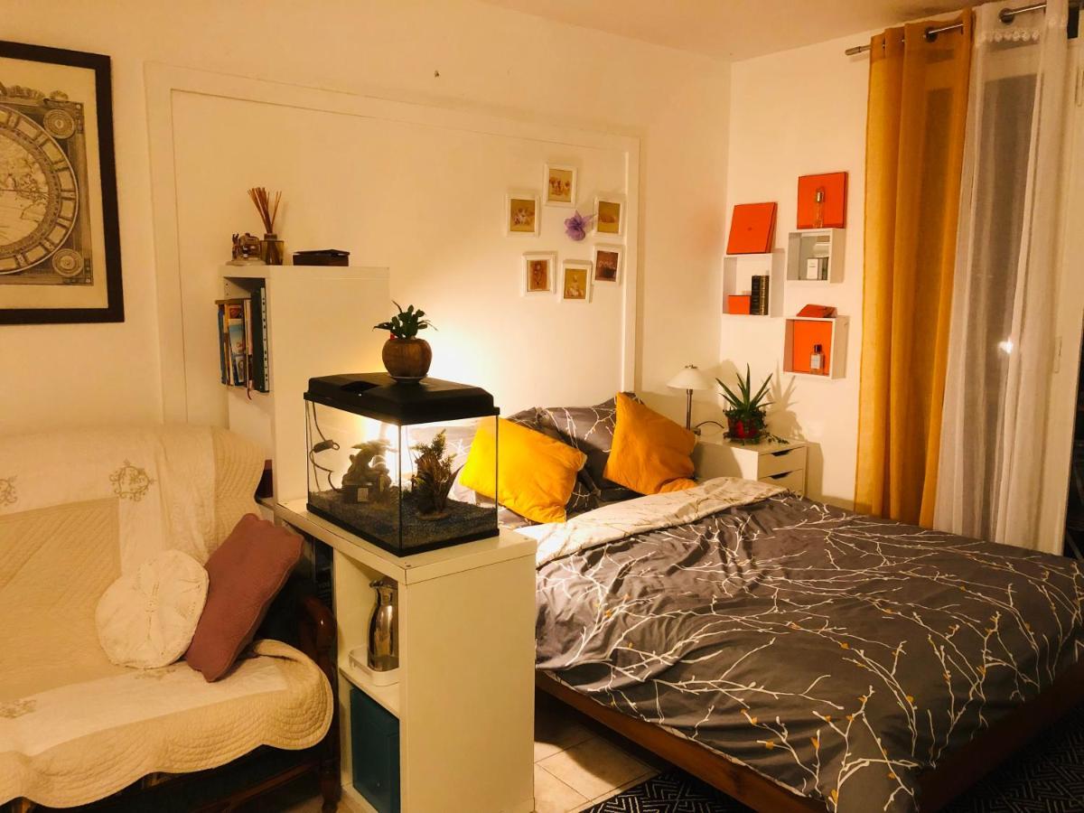 Charmant Room Chez Nous Bus Direct Orly Ablon-sur-Seine 외부 사진